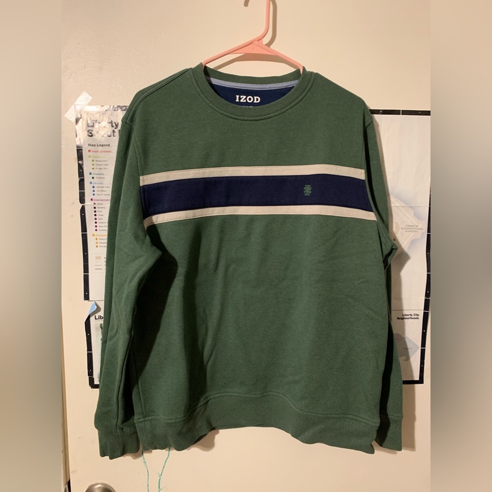 Izod Crewneck
